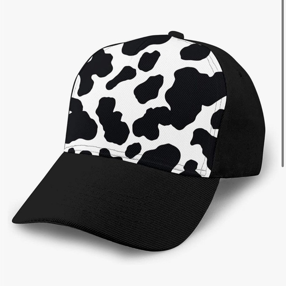 Cow print hat 🐄 - Picture 7 of 7